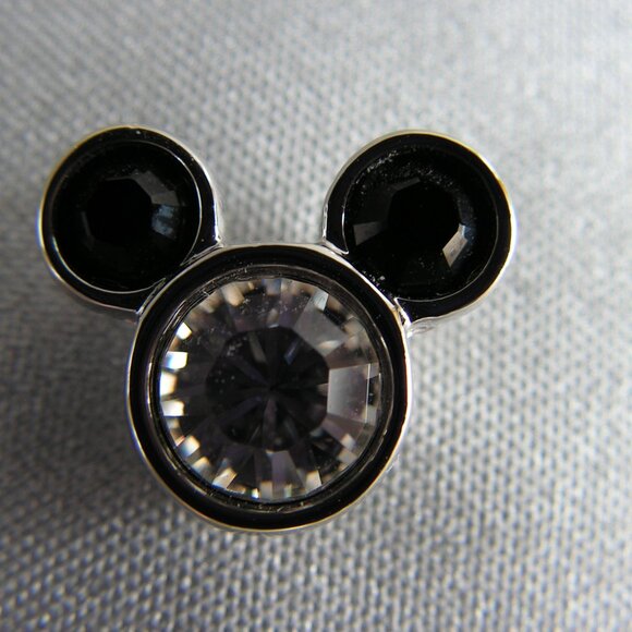 Swarovski Crystal Disney Mickey Mouse Tac Pin - Picture 3 of 3